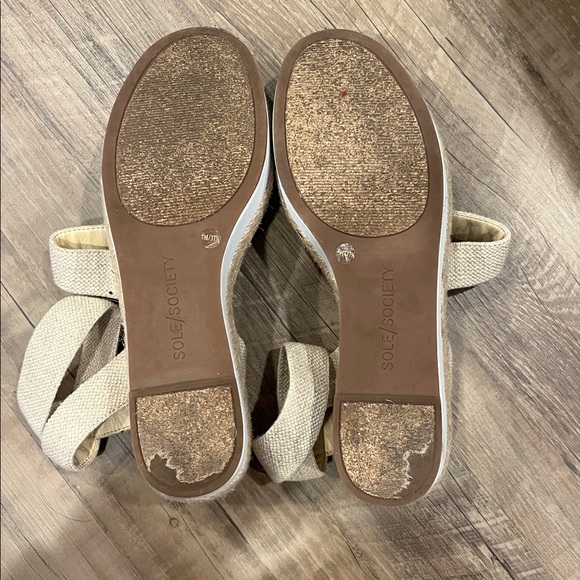 Sole Society Aven Wedge Sandal EUC! - Picture 9 of 11